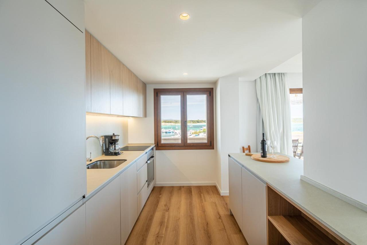 קולוניה סנט ג'ורדי Beachfront Holiday Apartment Lotja 7 - Grupo Berna מראה חיצוני תמונה
