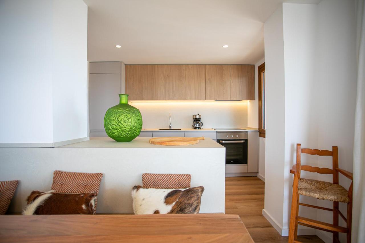 קולוניה סנט ג'ורדי Beachfront Holiday Apartment Lotja 7 - Grupo Berna מראה חיצוני תמונה